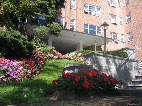 235 Garth Road C5B, Scarsdale NY 10583