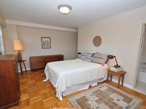 235 Garth Road C5B, Scarsdale NY 10583