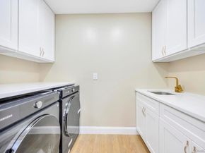 9 Short Lane, Levittown NY 11756