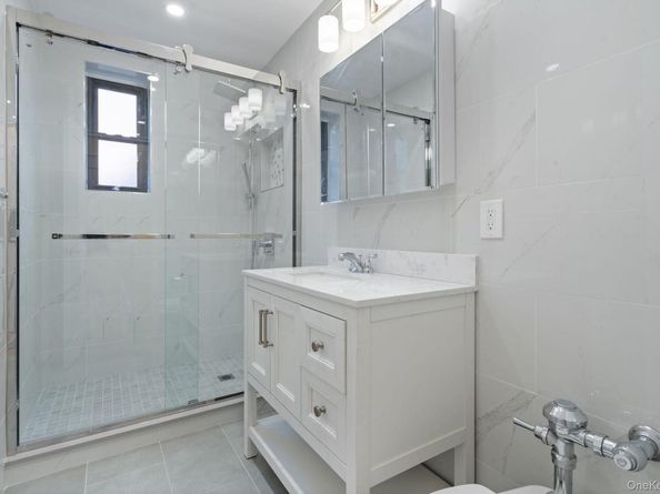 32-25 88 St. 510, East Elmhurst NY 11369
