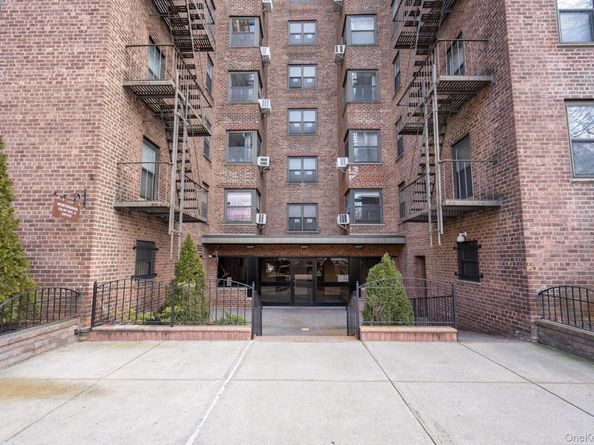 32-25 88 St. 510, East Elmhurst NY 11369