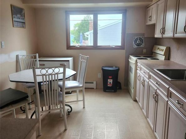 47 15th Avenue, West Babylon NY 11704