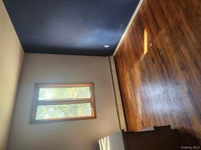 47 15th Avenue, West Babylon NY 11704