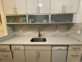 63-60 102nd Street D7, Rego Park NY 11374