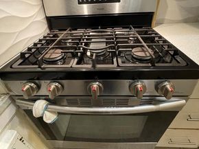 63-60 102nd Street D7, Rego Park NY 11374
