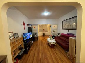 63-60 102nd Street D7, Rego Park NY 11374