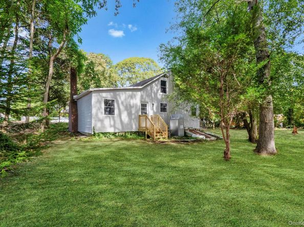 36 Kensington Avenue, Selden NY 11784
