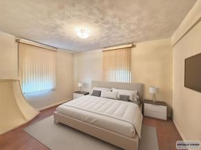 140-14 28th Road 1A, Flushing NY 11354