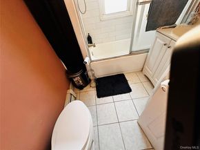 17 Flint Avenue, Hempstead NY 11550