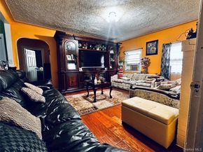 17 Flint Avenue, Hempstead NY 11550