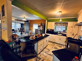 17 Flint Avenue, Hempstead NY 11550
