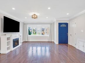 2566 Hyacinth Street, Westbury NY 11590