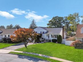 2566 Hyacinth Street, Westbury NY 11590