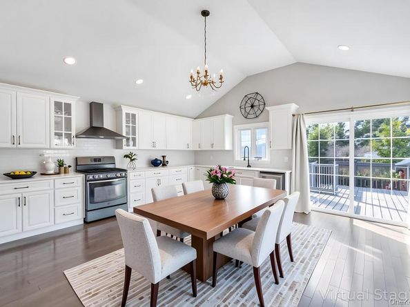 2566 Hyacinth Street, Westbury NY 11590