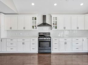 2566 Hyacinth Street, Westbury NY 11590