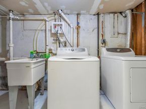 2566 Hyacinth Street, Westbury NY 11590