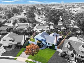 2566 Hyacinth Street, Westbury NY 11590