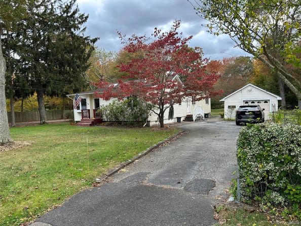 20 E Shore Drive, Patchogue NY 11772