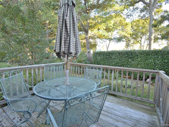 2 Oyster Cove Lane, Blue Point NY 11715