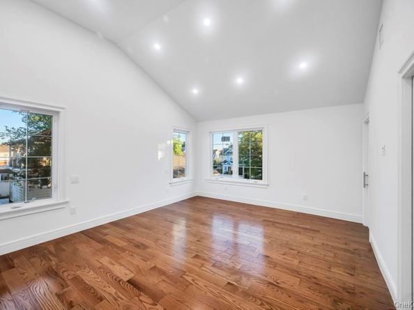 99 N Corona Avenue, Valley Stream NY 11580