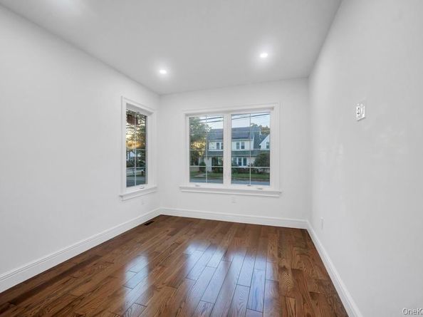 99 N Corona Avenue, Valley Stream NY 11580