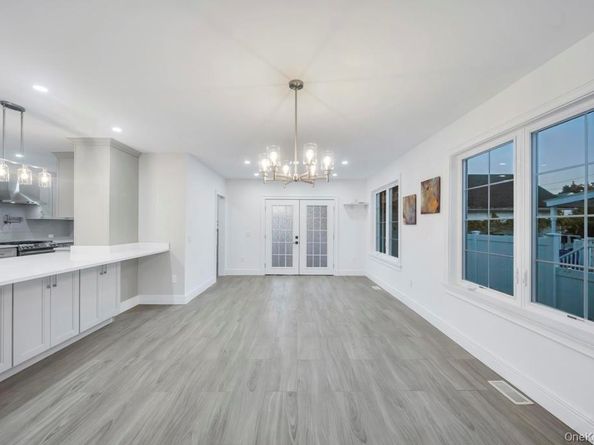99 N Corona Avenue, Valley Stream NY 11580