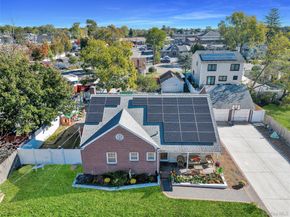 11 W 2nd Street, Deer Park NY 11729