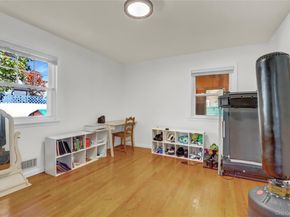 11 W 2nd Street, Deer Park NY 11729