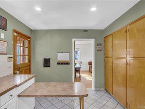11 W 2nd Street, Deer Park NY 11729