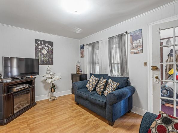 12011 28th Avenue, College Point NY 11354