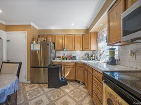 184 Independence Avenue, Freeport NY 11520