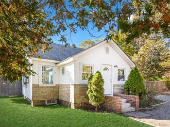 18 Central Parkway