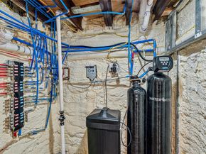 1064 Mora Place, Woodmere NY 11598