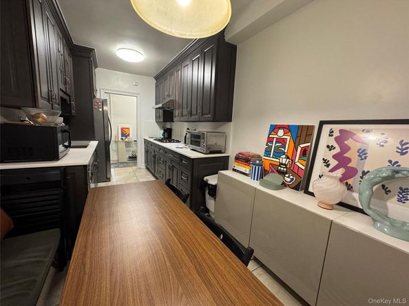 148-09 Northern Blvd 3B, Flushing NY 11354