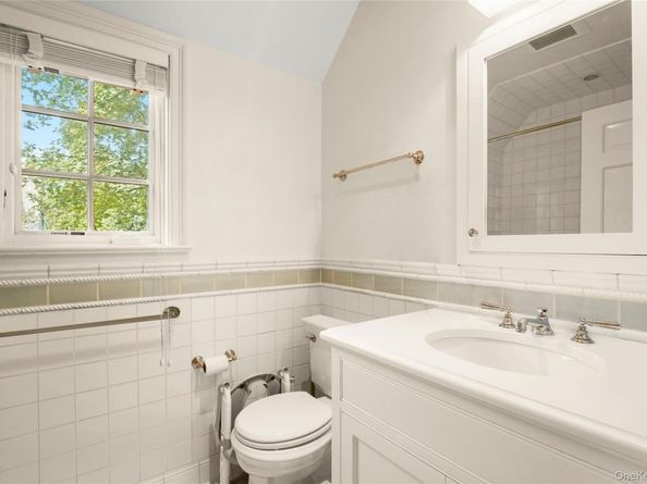 25 Moore Road, Bronxville NY 10708