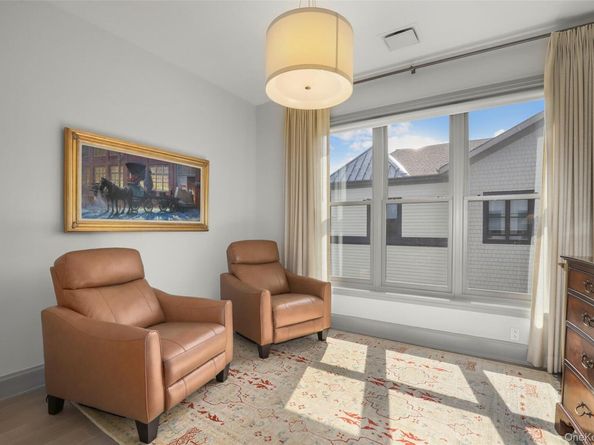 120 Old Post Road PHB301, Rye NY 10580