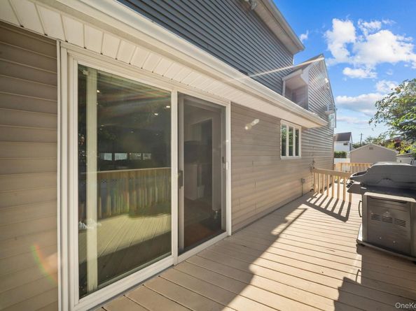 1743 James Street, Merrick NY 11566