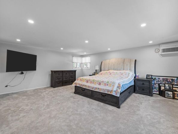 1743 James Street, Merrick NY 11566