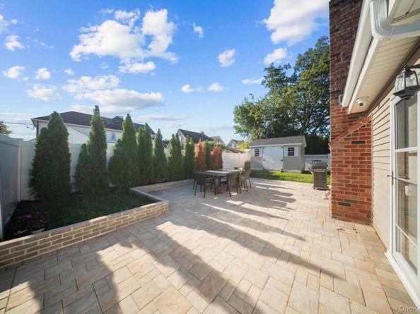 1743 James Street, Merrick NY 11566