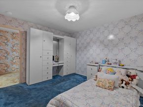 5 Woods Lane, Roslyn NY 11576