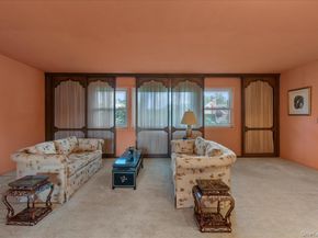 5 Woods Lane, Roslyn NY 11576