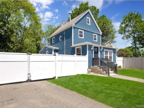 74 E Suffolk Avenue, Central Islip NY 11722