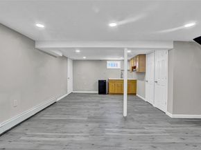 260 Cedar Court, Copiague NY 11726