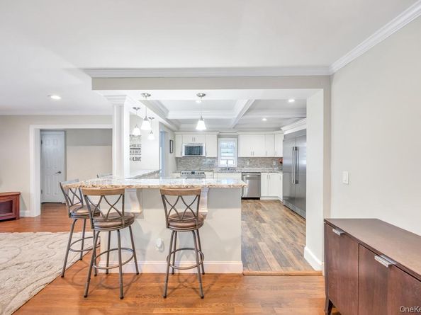 2327 Cleveland Street, Bellmore NY 11710