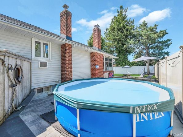 2327 Cleveland Street, Bellmore NY 11710