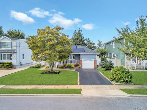 2327 Cleveland Street, Bellmore NY 11710