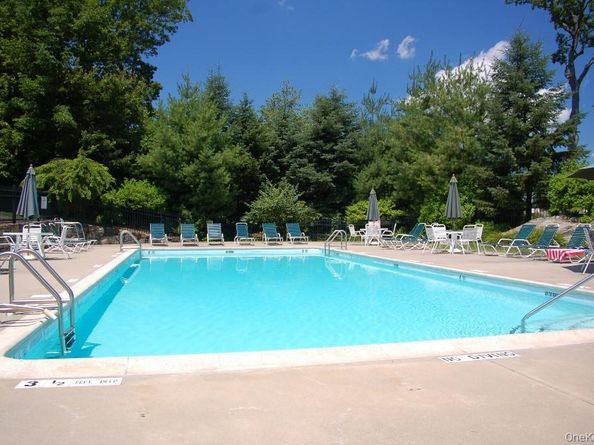 133 Winding Ridge Road, White Plains NY 10603