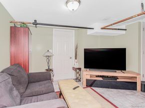 3992 Rombouts Avenue, Bronx NY 10466