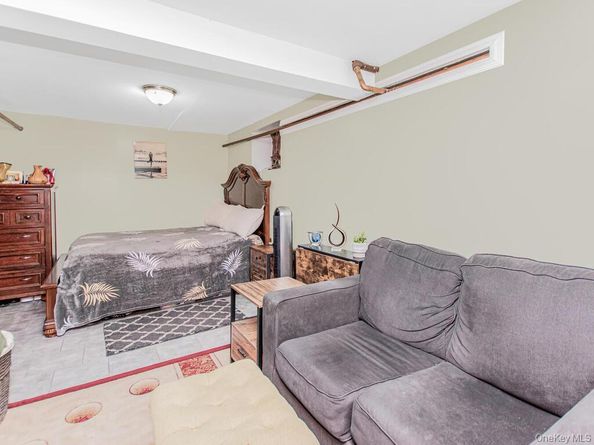 3992 Rombouts Avenue, Bronx NY 10466