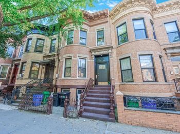 1062 Seneca Avenue